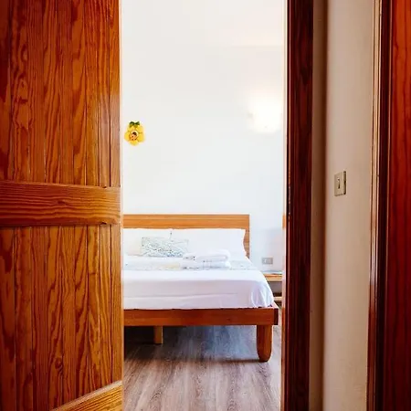 - Casa Capo Falcone - By Faendho Feriehus