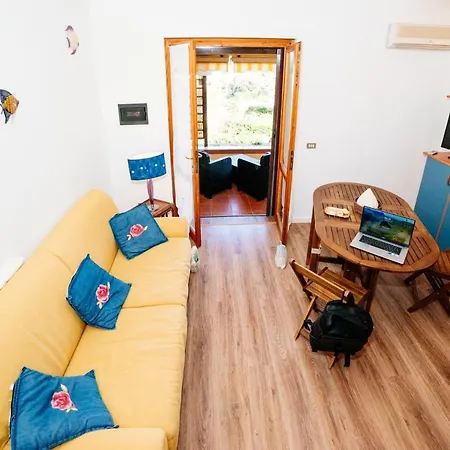 Feriehus - Casa Capo Falcone - By Faendho