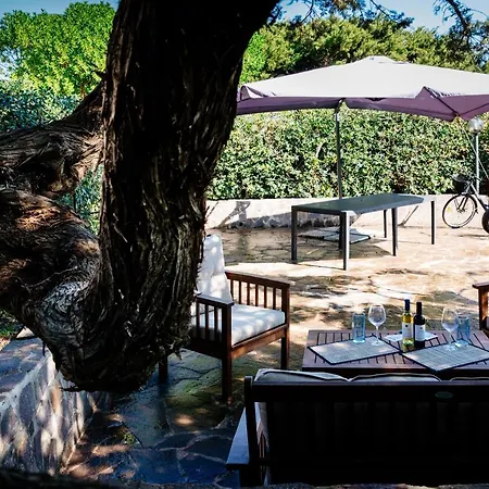 - Casa Capo Falcone - By Faendho Prázdninový dům